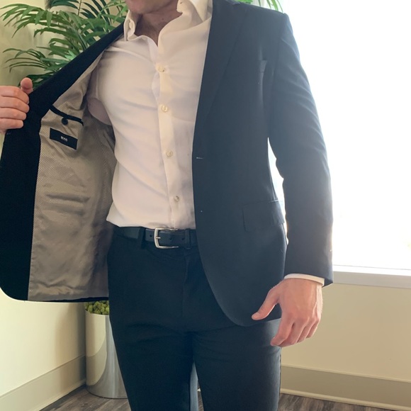 Hugo Boss Suit Jacket - Picture 2 of 5